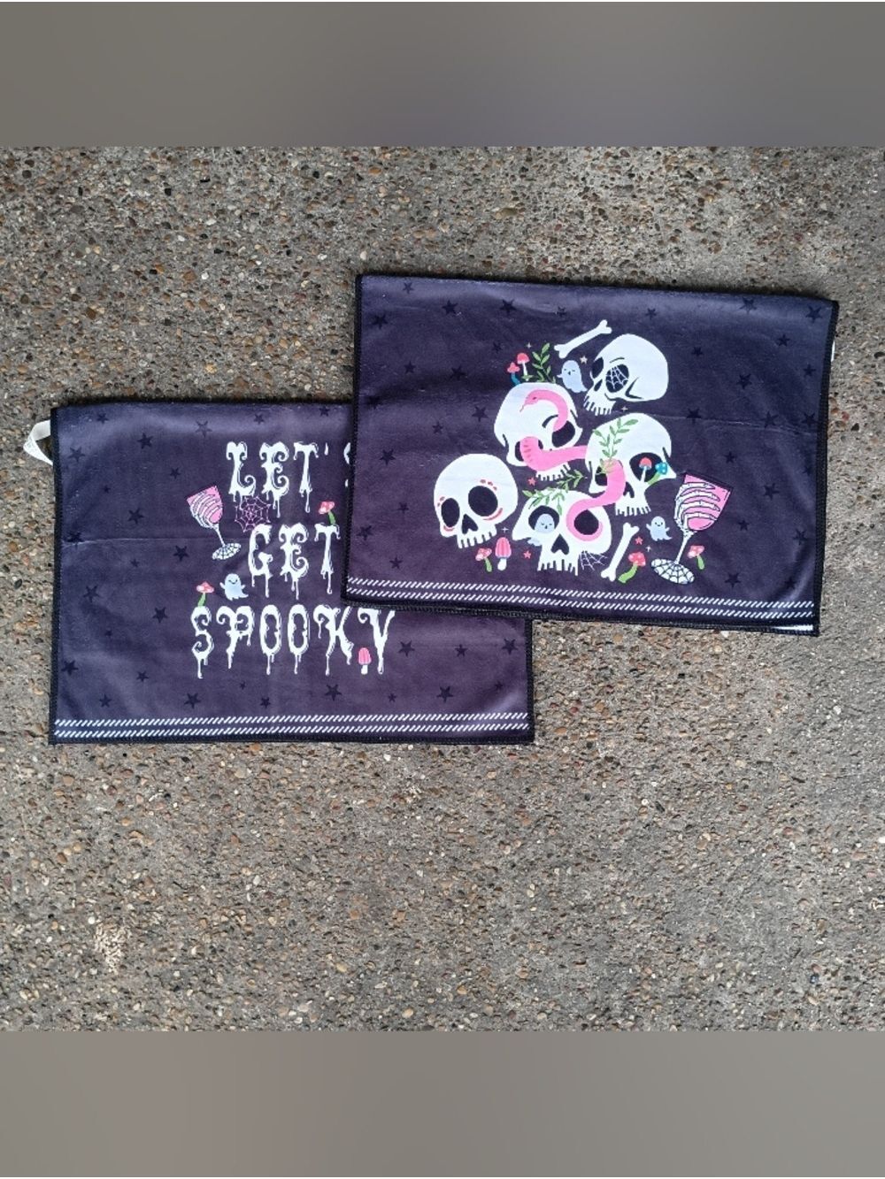 2/$20 NWT Gothic Microfiber Mini Hand Towel Halloween Set, Set Of 2